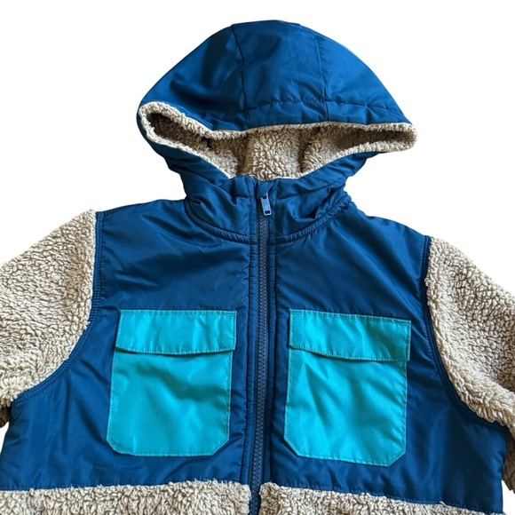 Old Navy Sherpa Hooded Utility Jacket Flap-Pocket Boys size 8 - Picture 2 of 5